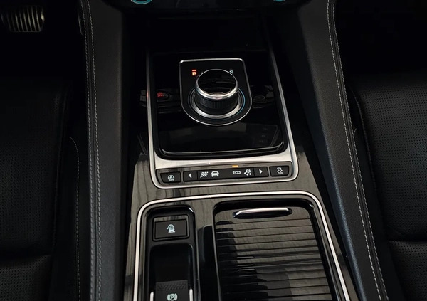 Jaguar F-Pace cena 149900 przebieg: 35000, rok produkcji 2017 z Szepietowo małe 562